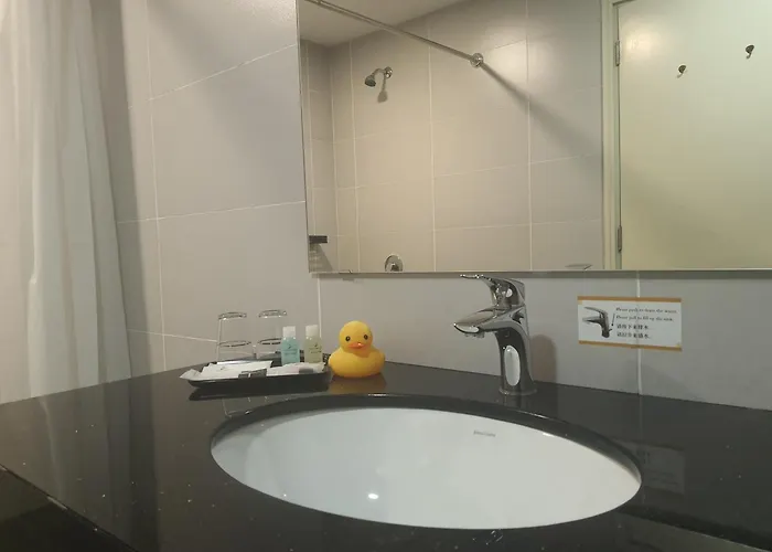 Swan Garden Resort Hotel Malacca